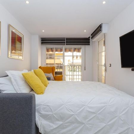 Apartamento La Victoria Apartment มาลากา ภายนอก รูปภาพ