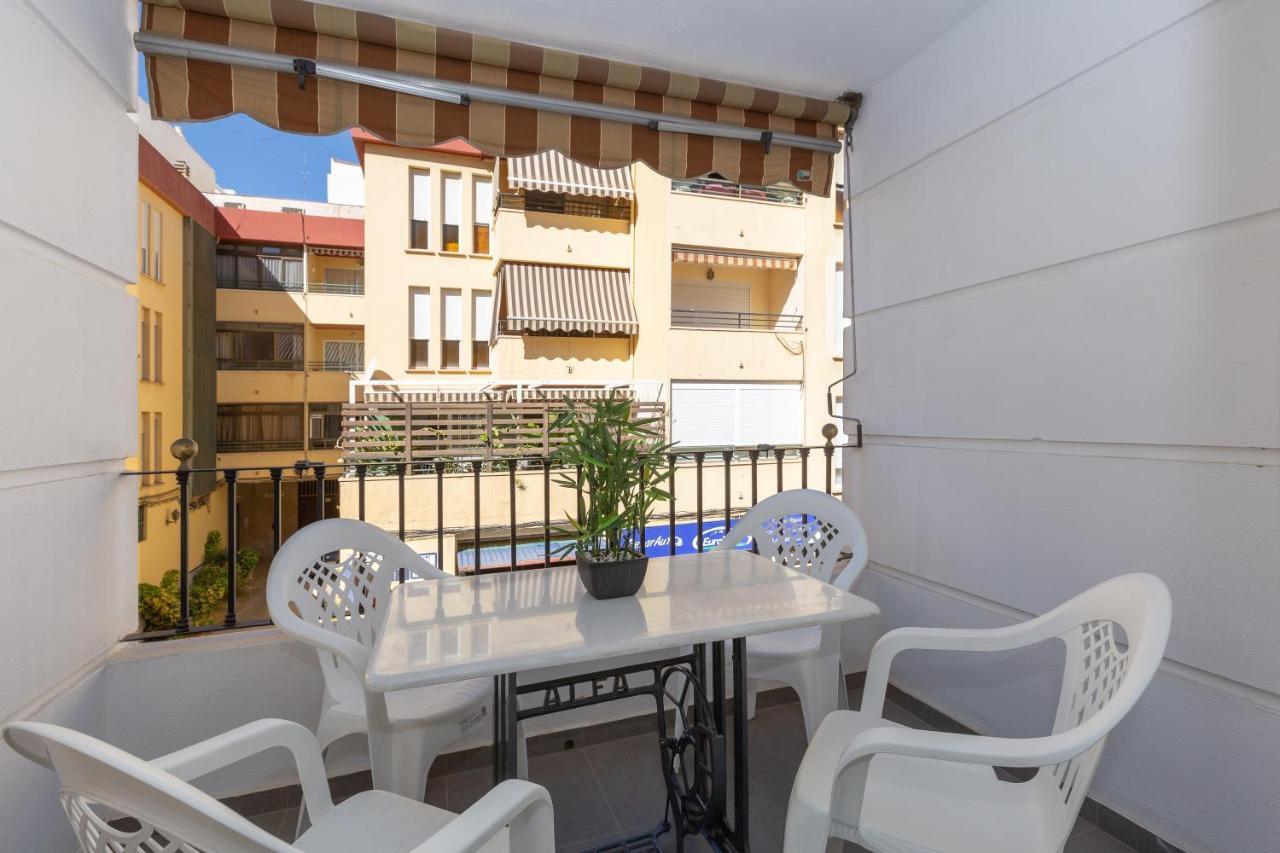 Apartamento La Victoria Apartment มาลากา ภายนอก รูปภาพ
