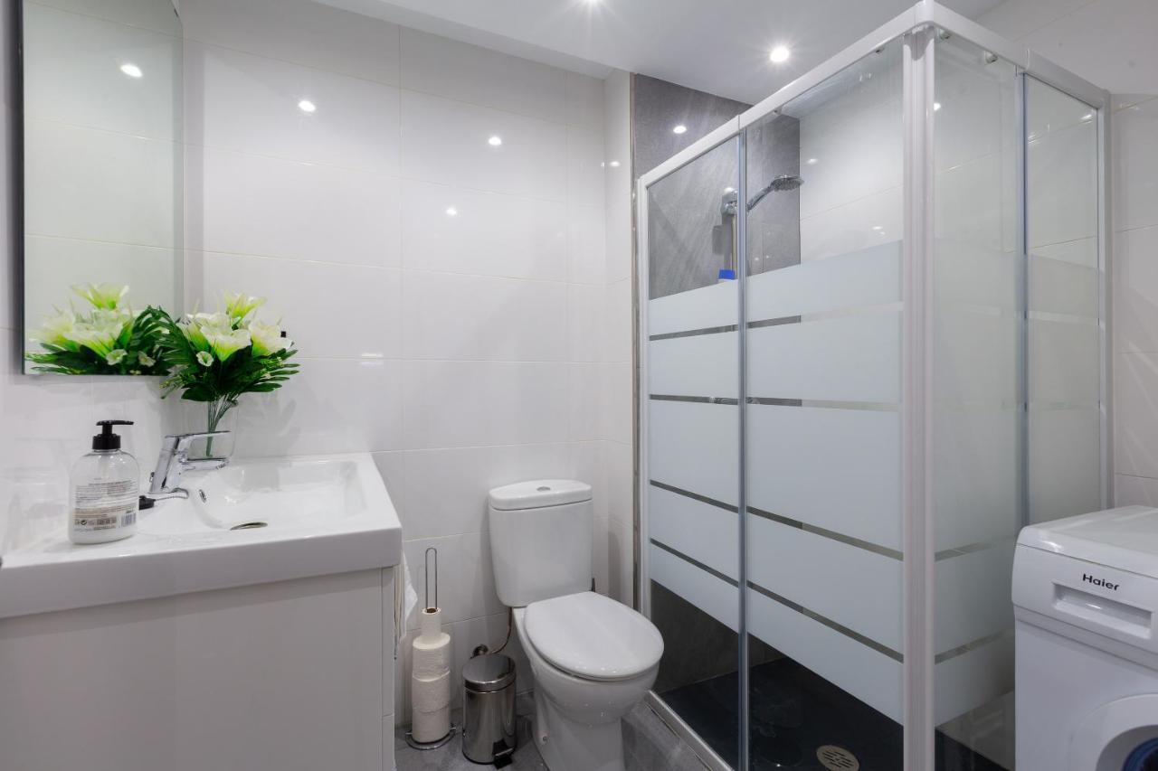 Apartamento La Victoria Apartment มาลากา ภายนอก รูปภาพ